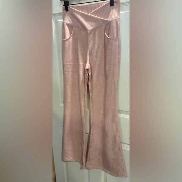 Halara Ribbed Knit High Waisted Crossover Flare Pants Tummy Control NWT - Picture 7 of 15